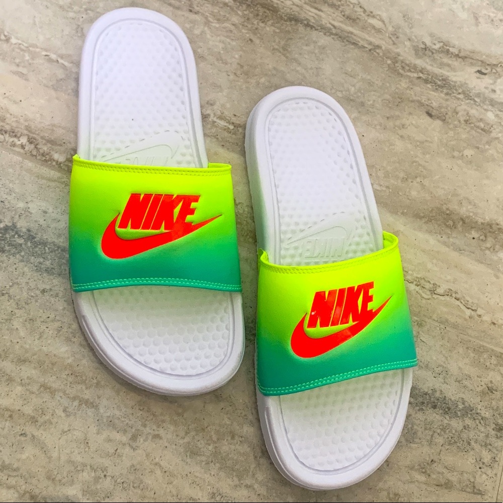 Nike Ombré slides